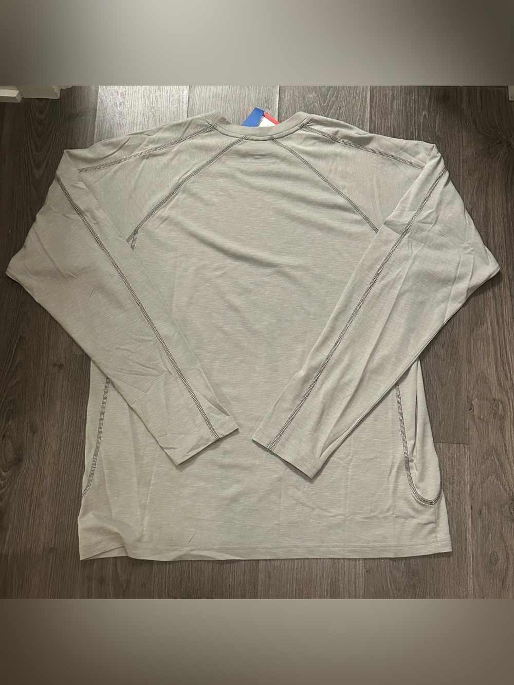 NWT Patagonia Slim Fit Longsleeve - Picture 2 of 4